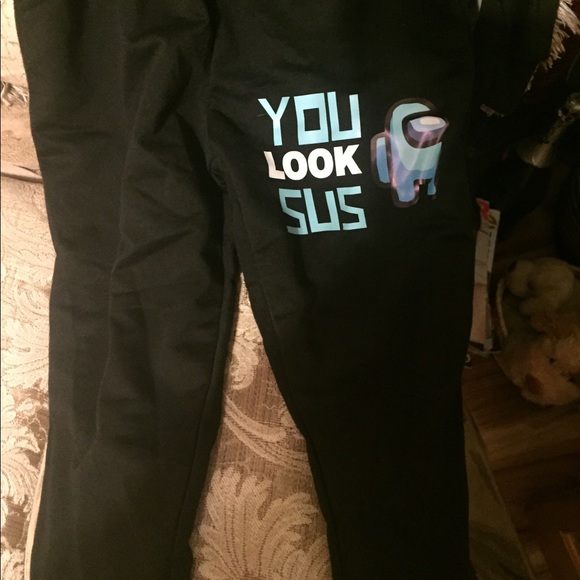 YOU LOOK SUS - Picture 3 of 5